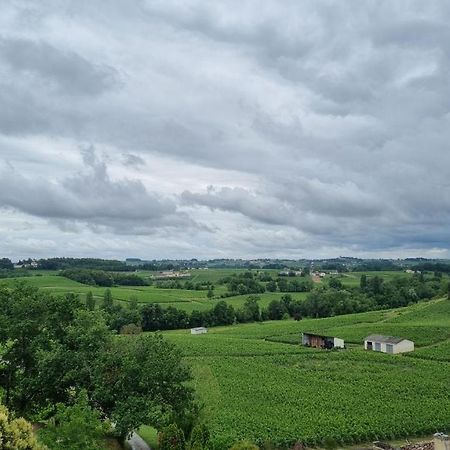 Gite Du Vignoble Puisseguin Exterior foto